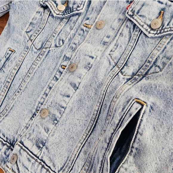 {Levi's} 4 Pockets Light Blue Denim Jacket Small - Picture 13 of 14